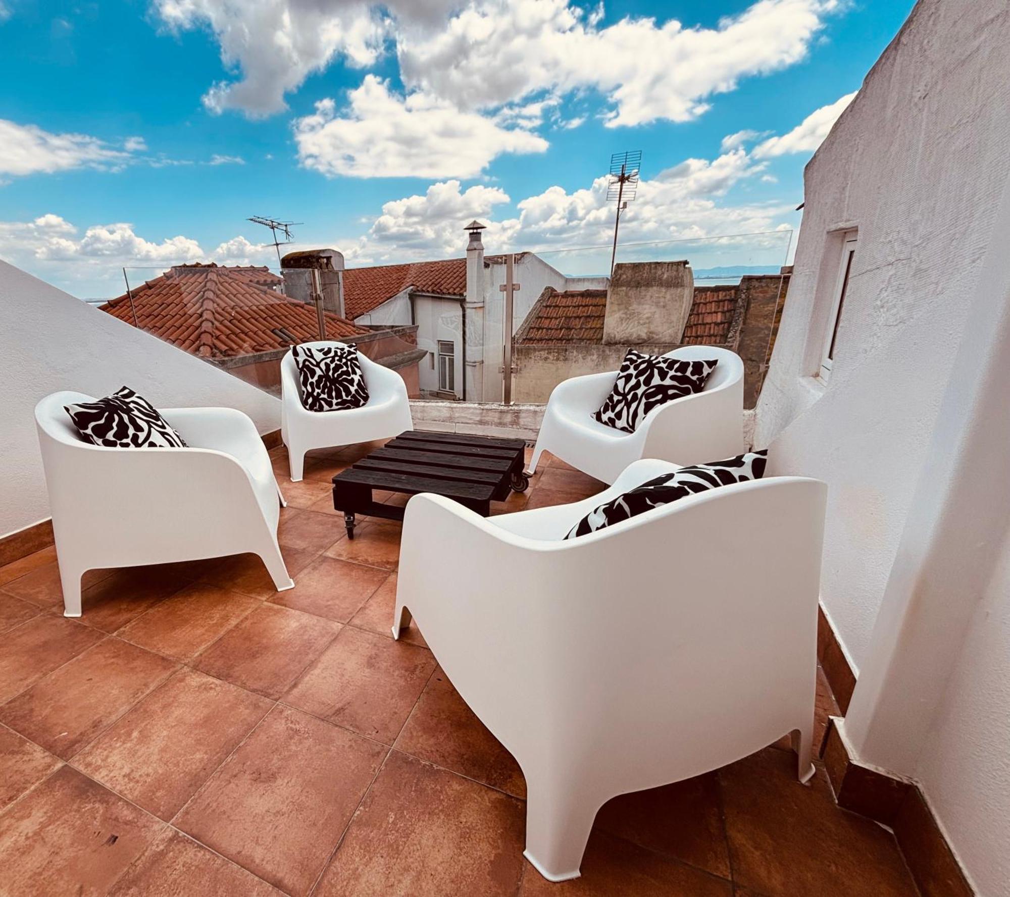 Cosy Alfama Hideout - With Rooftop Terrace Lisboa Exterior foto